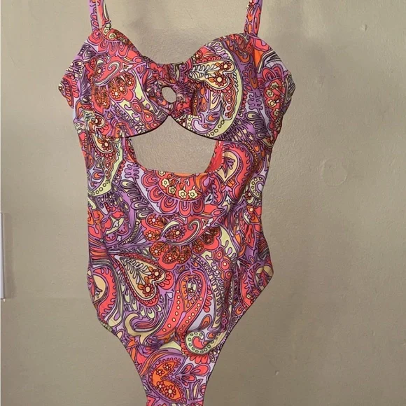 Jessica Simpson Vivid Colored One-Piece(Paisley styled) - Picture 3 of 6